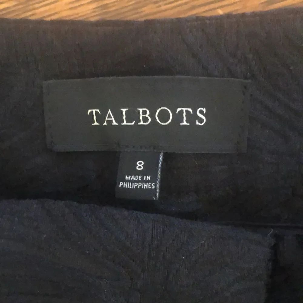 Talbots Curvy Cropped Pants - Picture 7 of 13